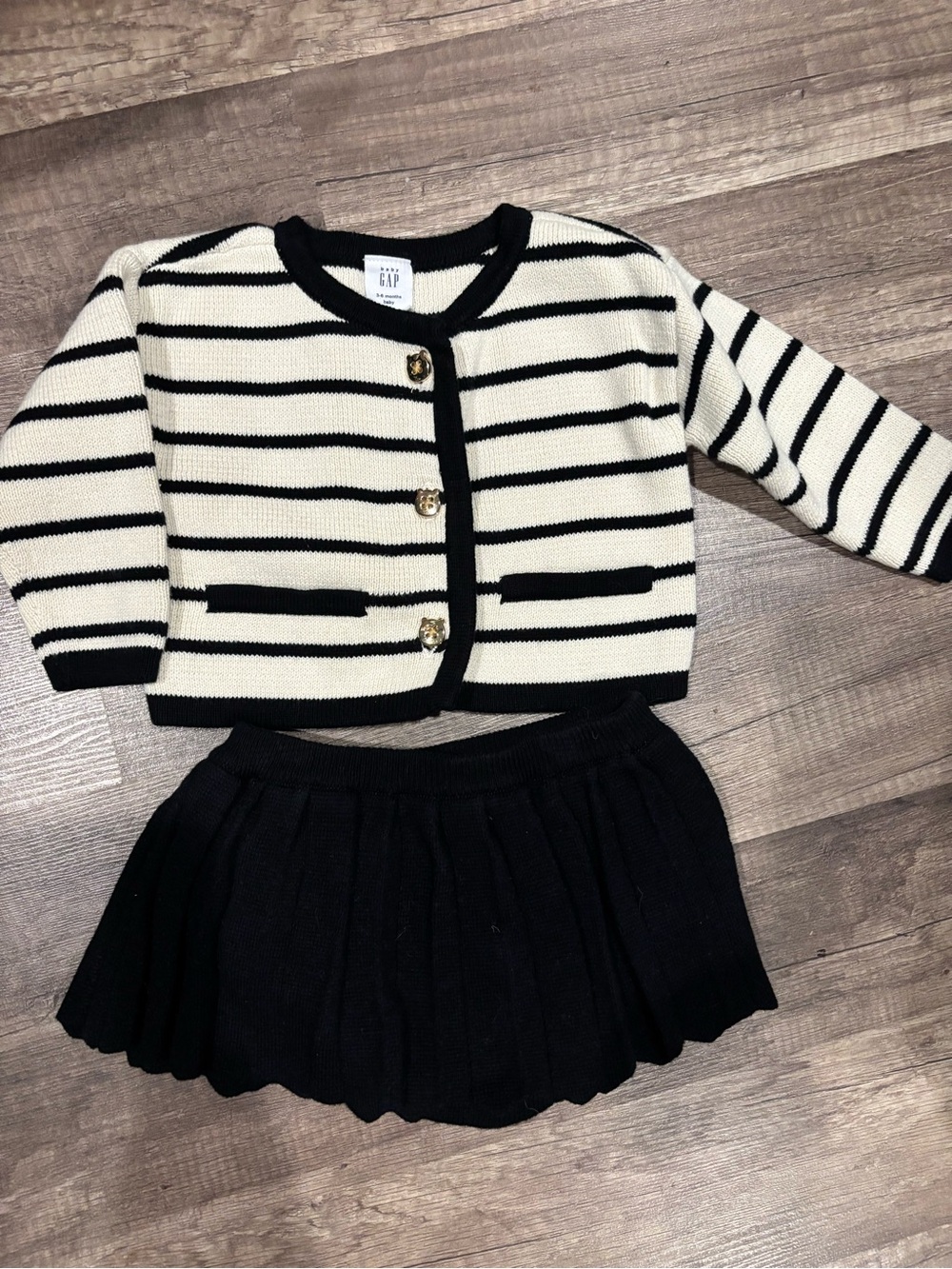 GAP Black & Cream Striped Cardigan with Black Skirt